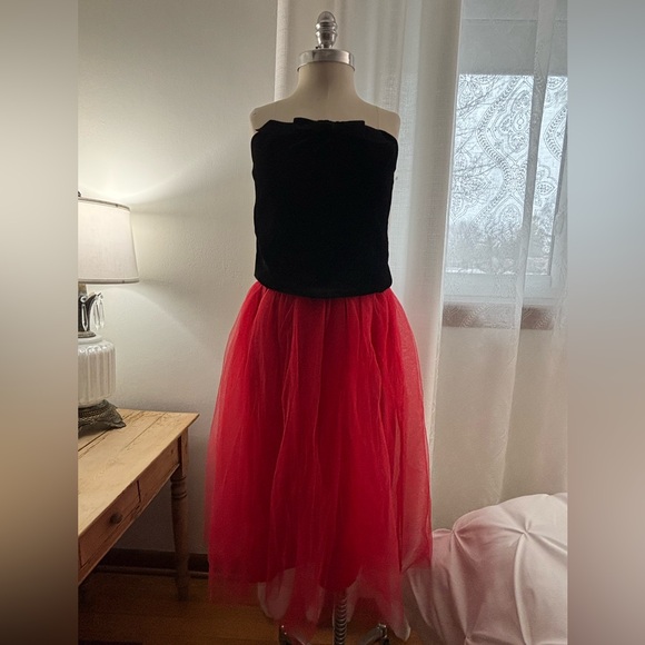 WAYF Black Velvet Bustier, L, VGUC - Picture 2 of 12